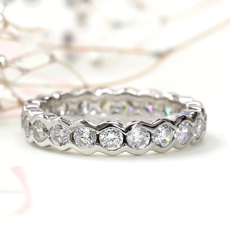 Q886 Women's Gold Eternity Band Ring Round Brilliant Cut Crystal