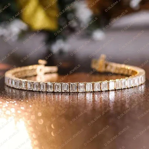 Top Selling D Gleam Jewels 12.00 Ct Silver Classic Handmade Claw Setting
