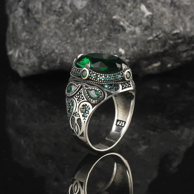 Avenzo Retro Personalized Men's Ring