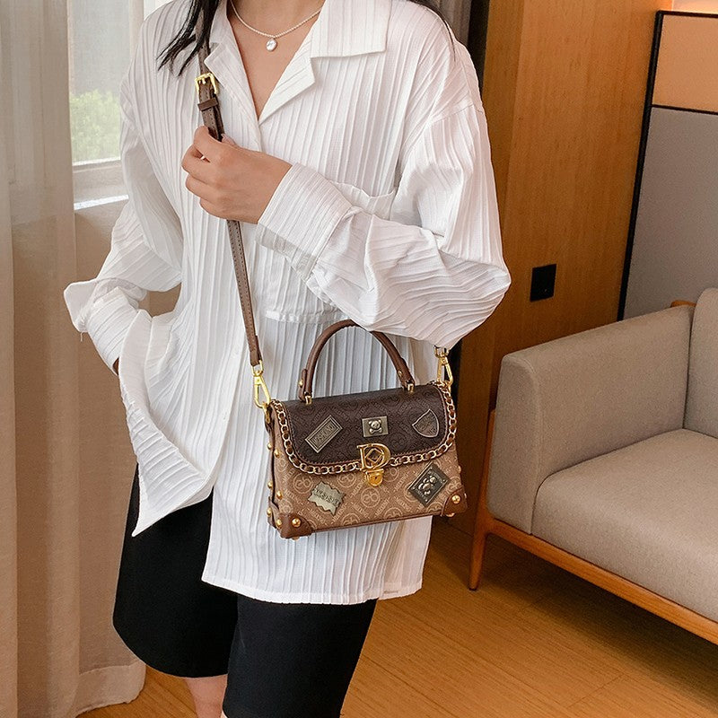 Light Luxury Texted Portable Small Square Bag Women's Personalized Badge