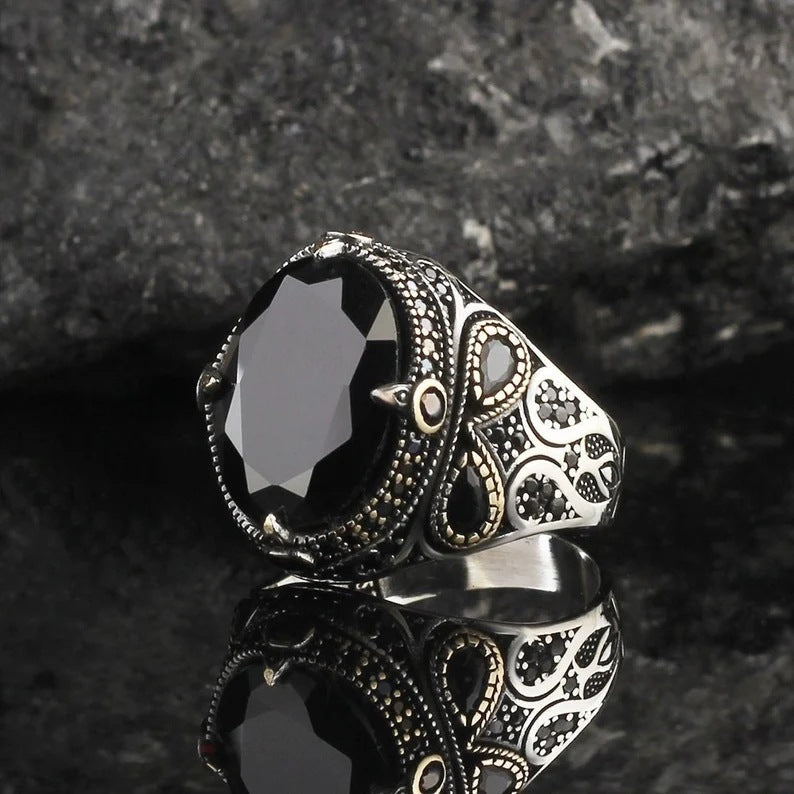 Avenzo Retro Personalized Men's Ring