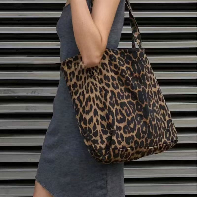 Z Family Old Tote Bag Leopard Animal Print Shoulder Bag Canvas Portable