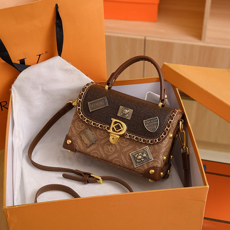 Light Luxury Texted Portable Small Square Bag Women's Personalized Badge
