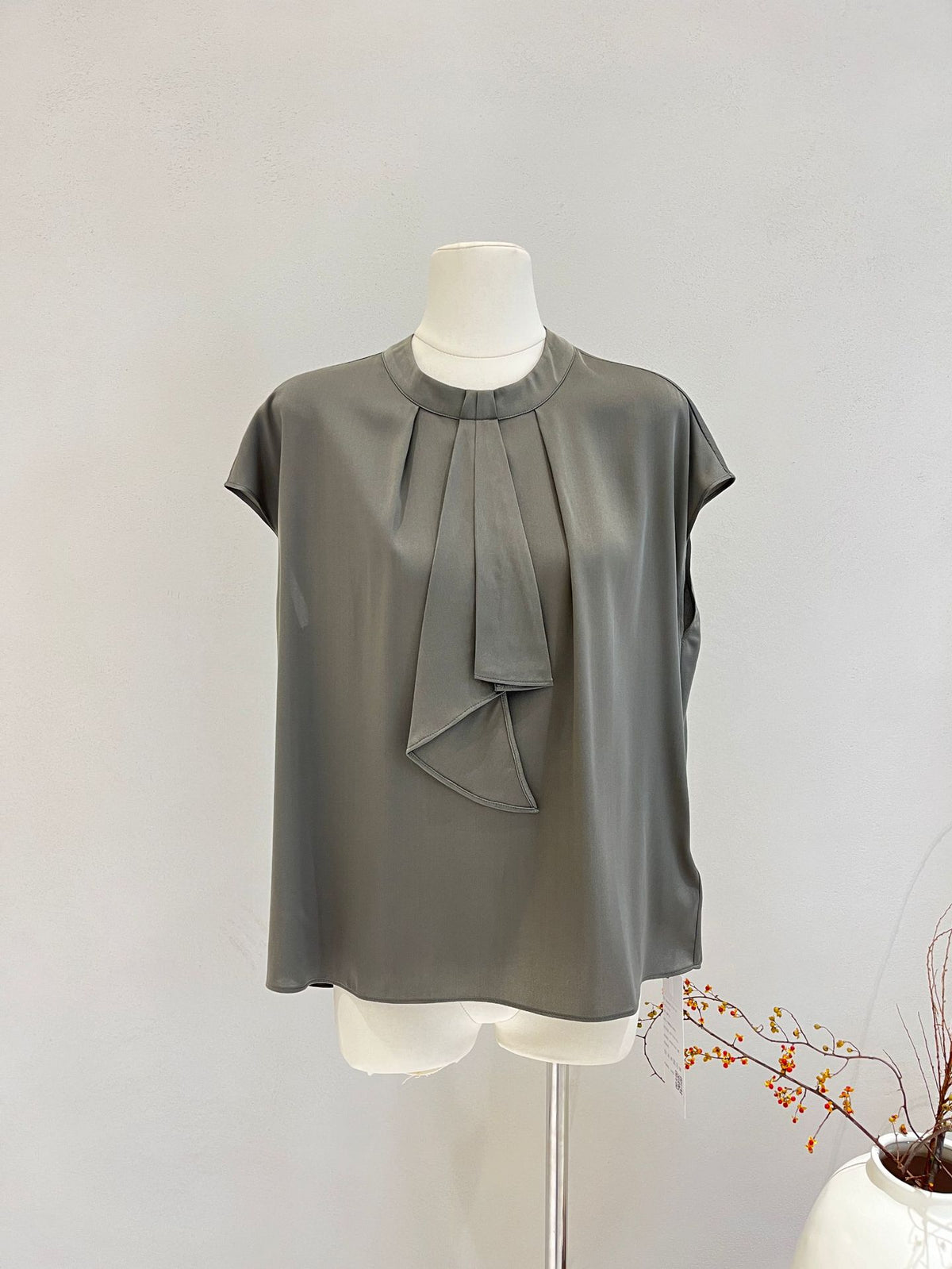 Silk Short-Sleeved Shirt for Women Spring and Summer Solid Color Ribbon