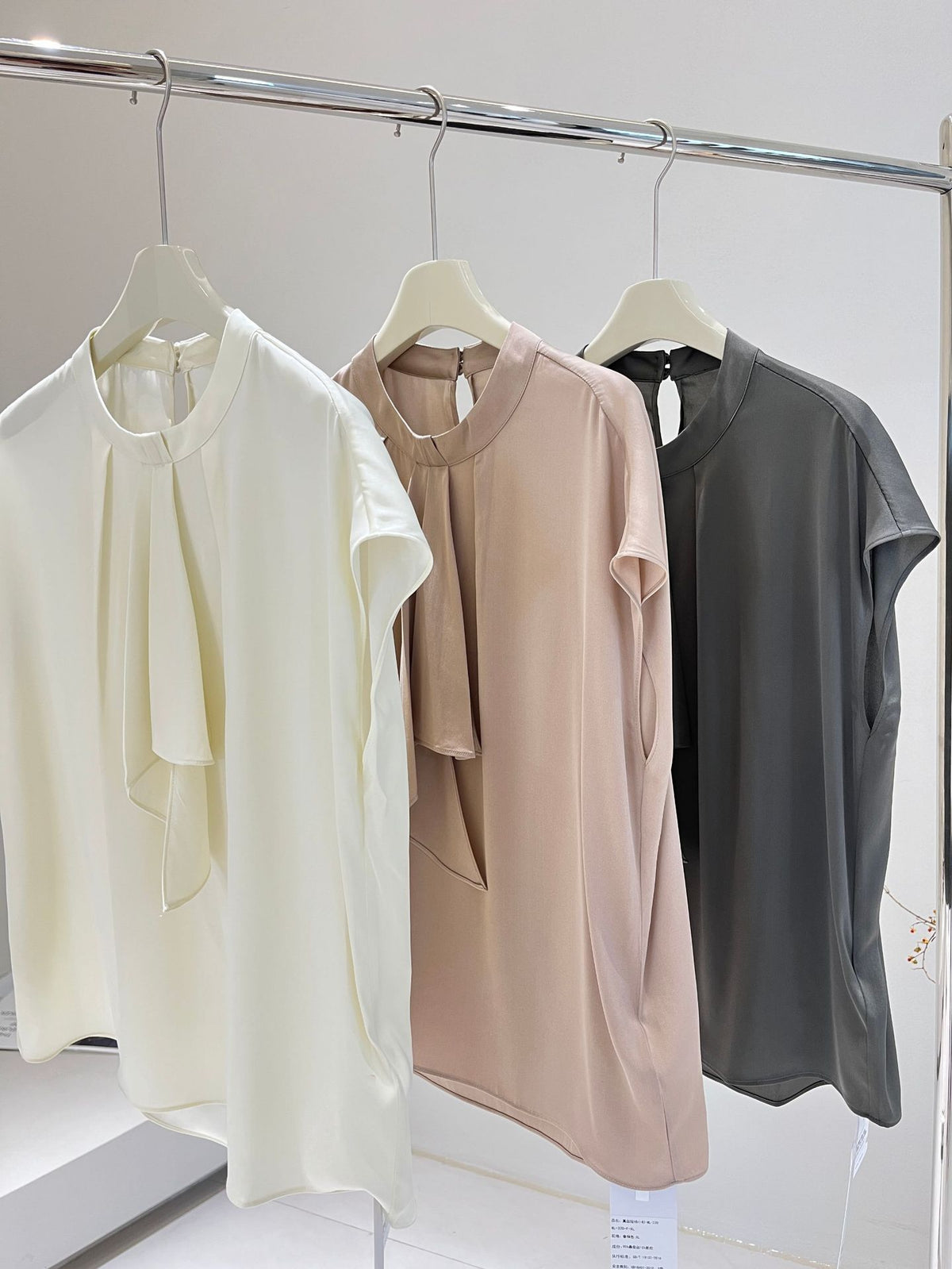 Silk Short-Sleeved Shirt for Women Spring and Summer Solid Color Ribbon