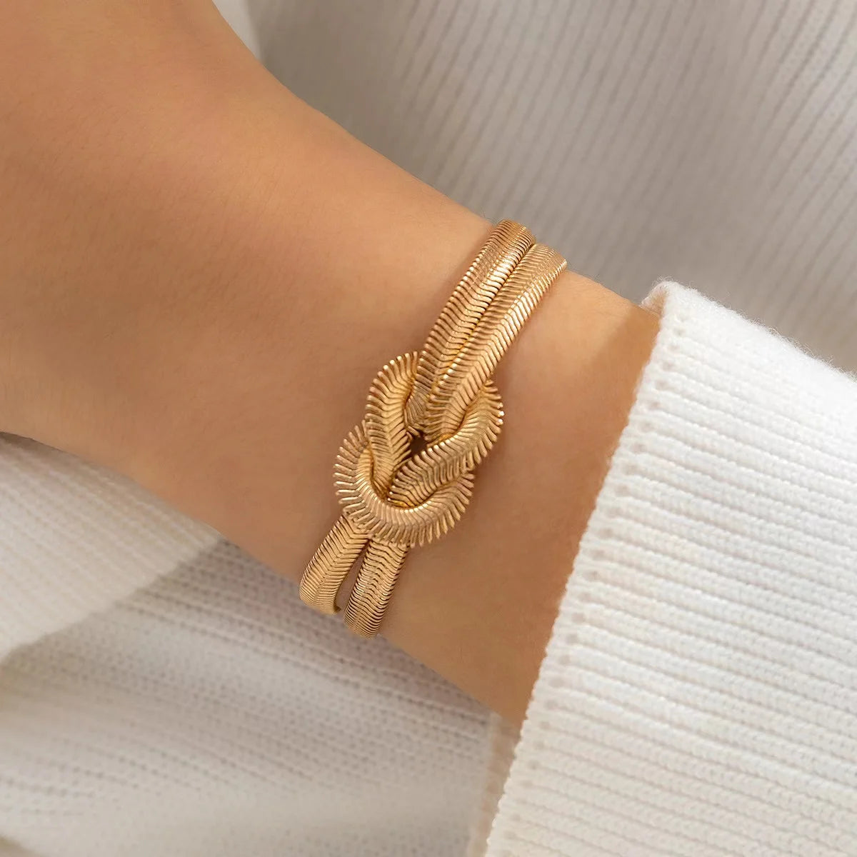 Trend Unique Design Stainless Steel Elegant Delicate Cross Wrap Bracelet